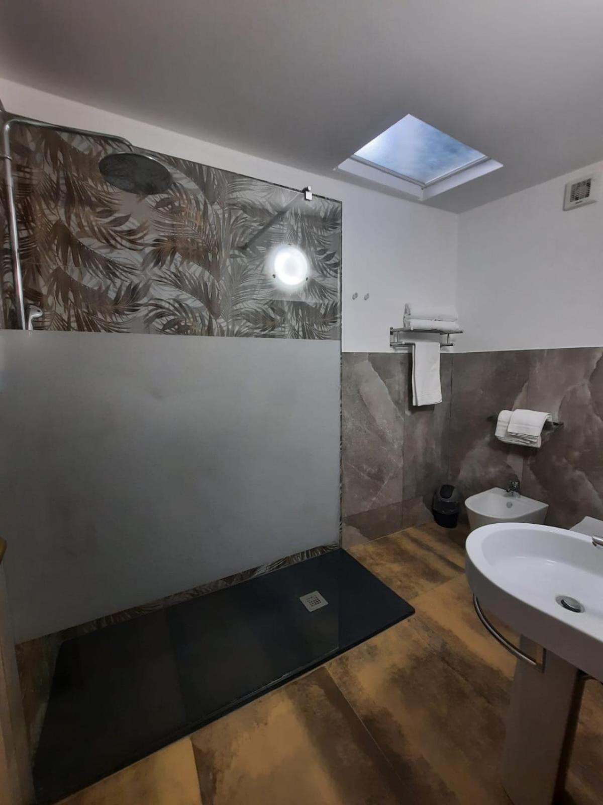 Viccinella House Apartment Capranica ภายนอก รูปภาพ