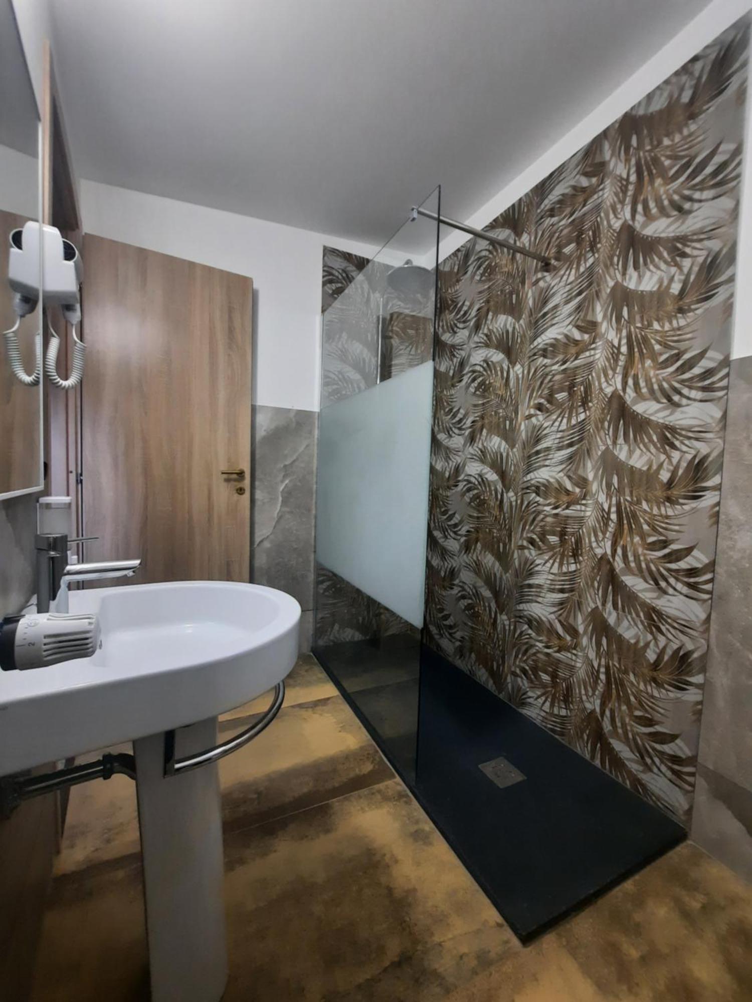 Viccinella House Apartment Capranica ภายนอก รูปภาพ